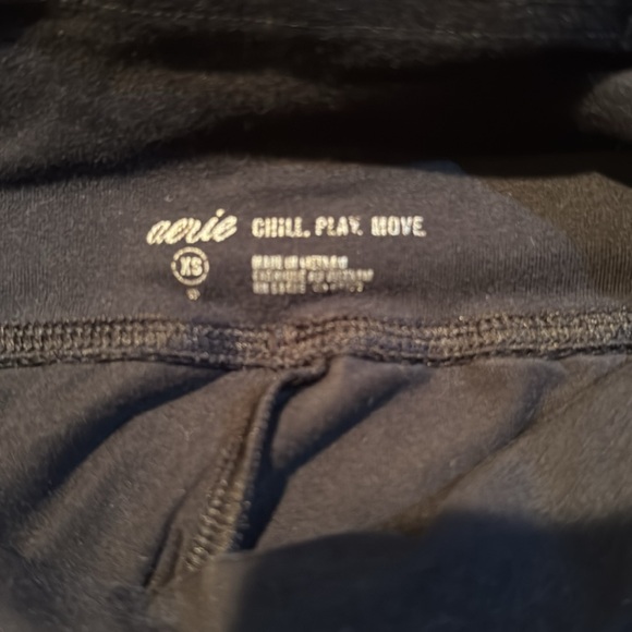 Aerie black leggings - Picture 2 of 2